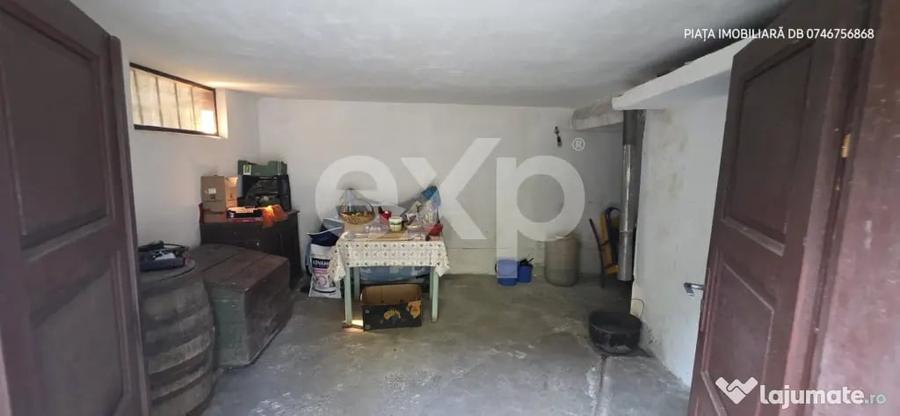 Casă cu 3 camere cu Teren 818 Mp în Central