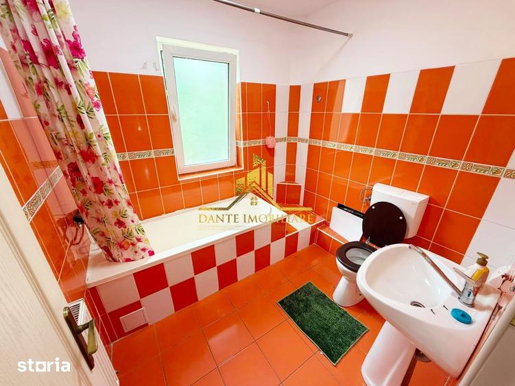 Casă cu 4 camere cu Teren 200 Mp în Dâmbul Rotund
