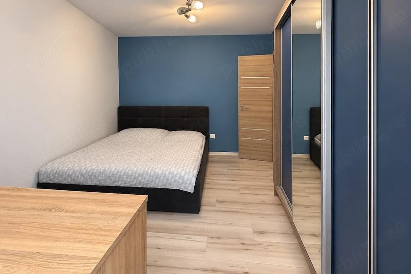 Apartament cu 3 camere decomandat în Lipovei