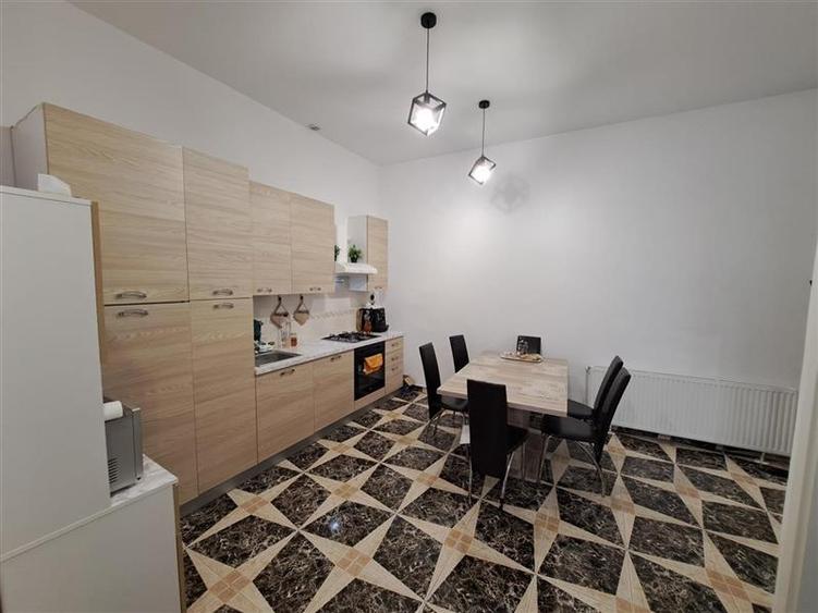 Apartament cu 3 camere, 74 mp utili, situat in zona Ultracentrala! - 10