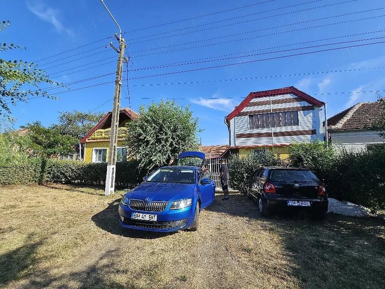 Casă cu 25 camere cu Teren 1600 Mp în Mașloc