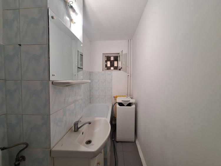 Apartament cu 2 camere nedecomandat, mobilat în Girocului