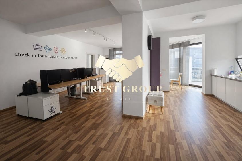 Apartament cu 3 camere semidecomandat în Dorobanți