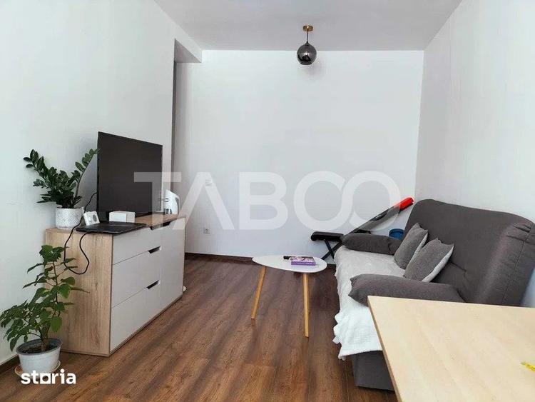 Apartament cu 2 camere decomandat în Est