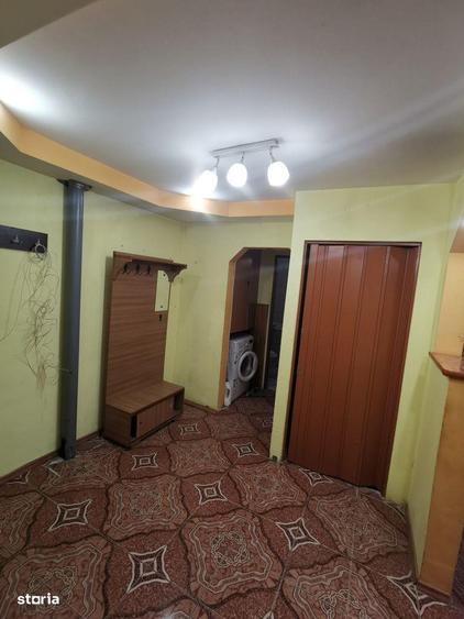 Apartament cu 2 camere decomandat în Central — fotografia 1