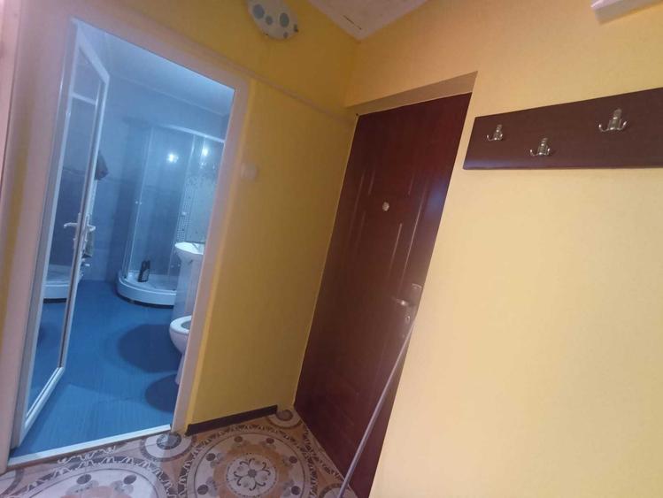 Garsonieră decomandată în Steaua