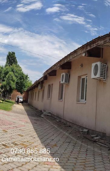 Spațiu comercial, de 300 mp, în Central