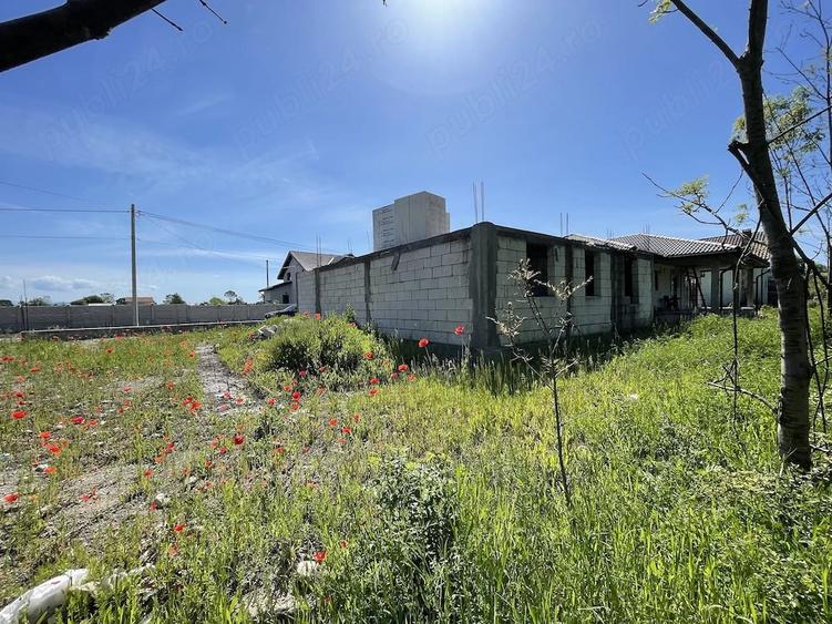 Casă cu 3 camere cu Teren 543 Mp în Botorogi