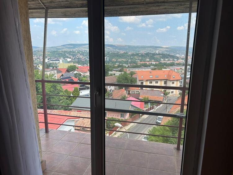 Garsonieră decomandată, mobilată în Zorilor