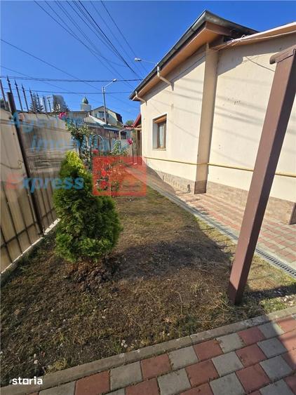 Casă cu 2 camere cu Teren 160 Mp în Tătărași