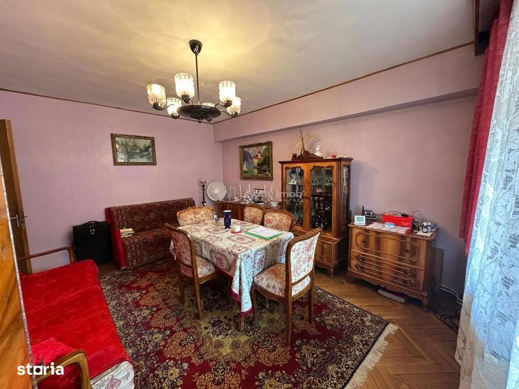 Apartament cu 3 camere decomandat, mobilat în Ultracentral