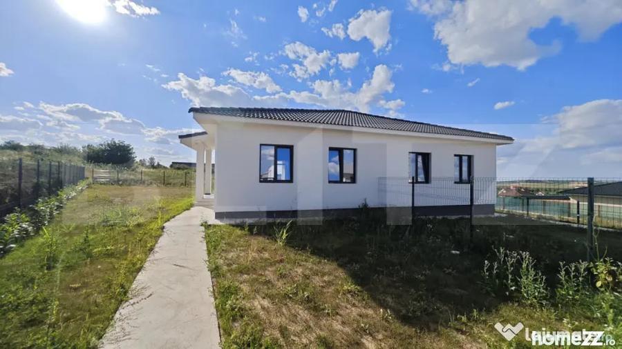 Casă cu 3 camere cu Teren 335 Mp în Paleu