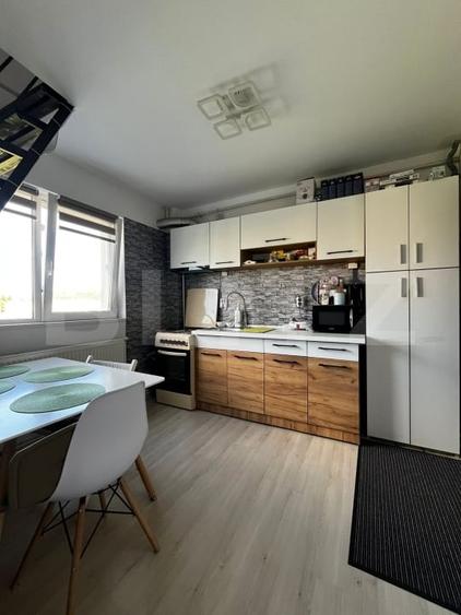 Apartament cu 2 camere, 54 mp, zona Lama - 1
