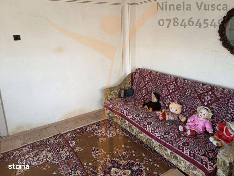 Casă cu 2 camere cu Teren 1020 Mp în Brănești