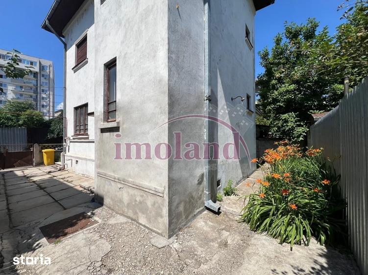 Casă cu 5 camere cu Teren 152 Mp în Pieptănari
