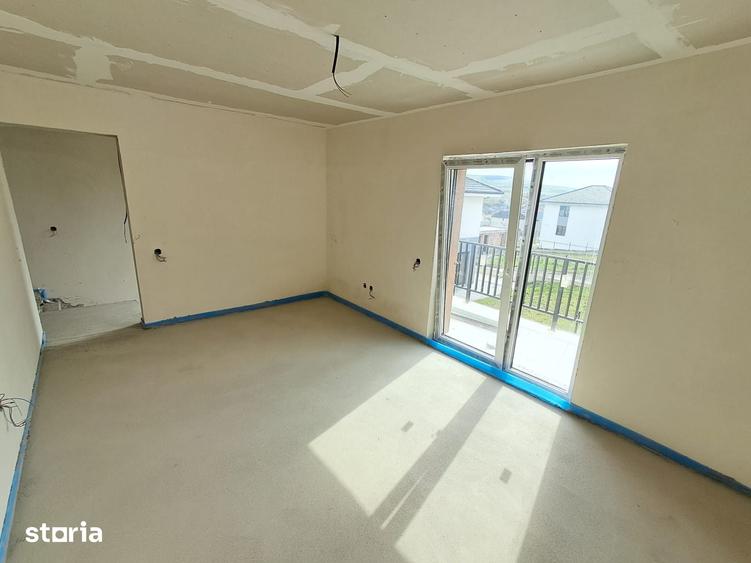 Casa cuplata prin garaj 23 mp, sup.totala 147 mp,teren 400 mp Chinteni - 2