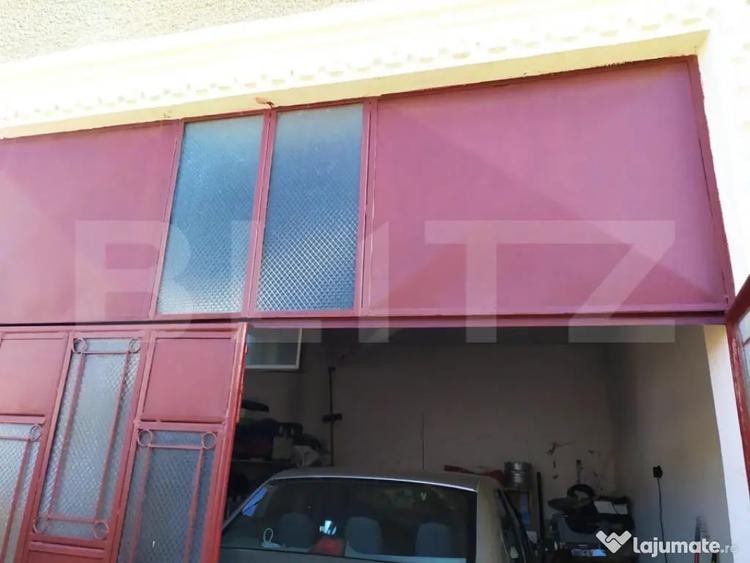 Casa individuala, 223 mp utili, teren 800 mp, zona Cetate - 3