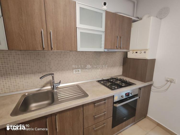 Apartament cu 2 camere decomandat, mobilat în Cișmigiu