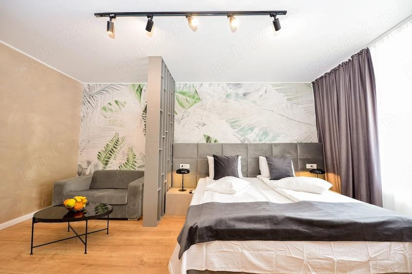 Garsonieră decomandată în Sala Palatului
