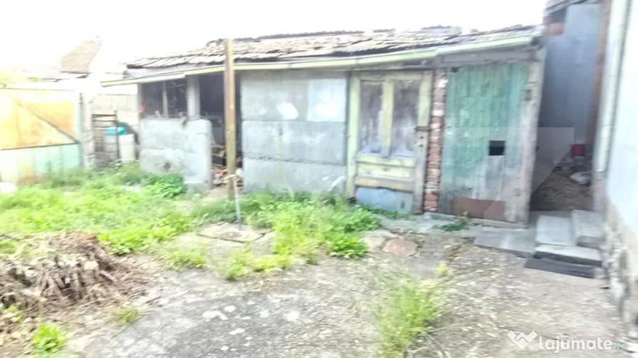 Casă cu 3 camere cu Teren 338 Mp în Nord