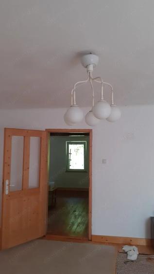 Casă cu 3 camere cu Teren 450 Mp în Doman