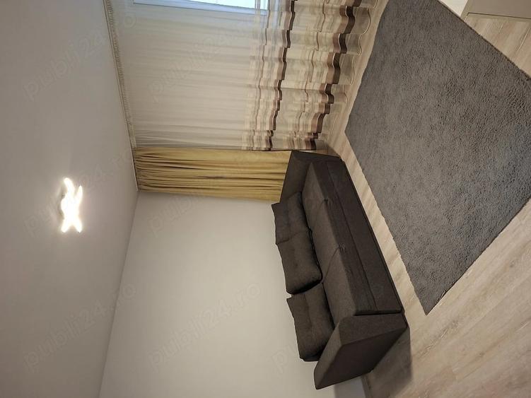 Garsonieră decomandată în Central