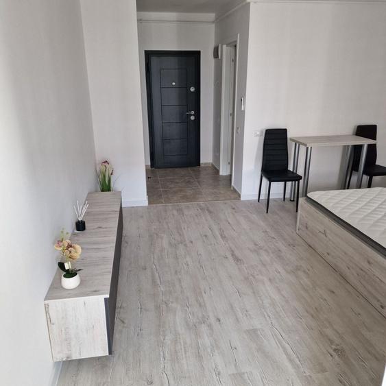 Garsonieră decomandată, mobilată în Chiajna