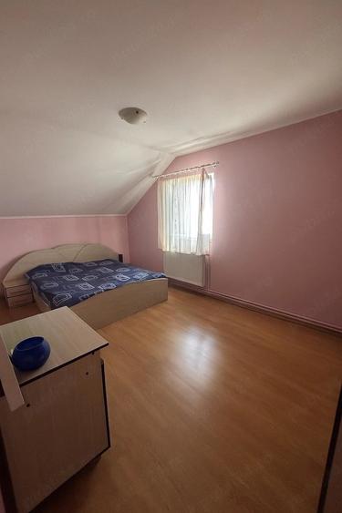 Apartament cu 3 camere decomandat în Sângeorgiu de Mureș