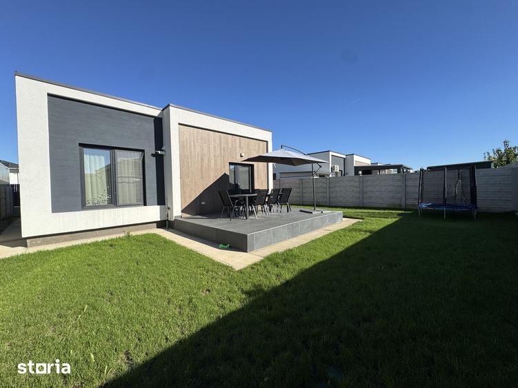 Casă cu 4 camere cu Teren 370 Mp în Tunari