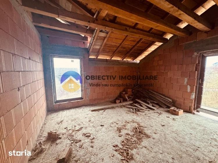 Vila la rosu si teren 500 mp de vanzare Zona Fermelor - 3