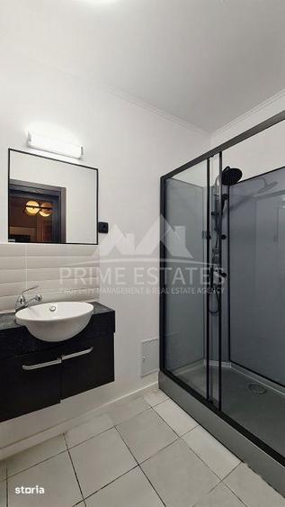 Apartament cu 3 camere, mobilat în Decebal