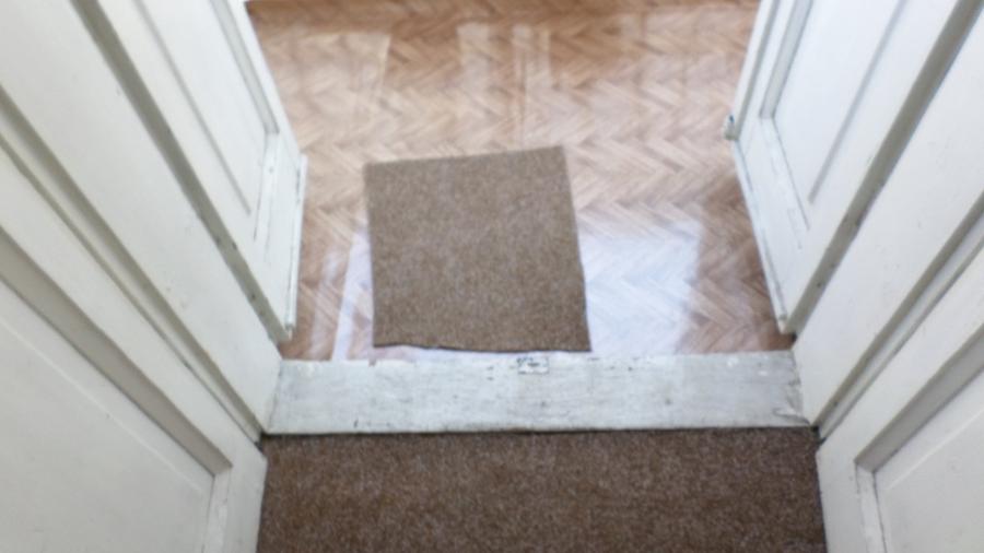 Apartament cu 2 camere semidecomandat în Victoriei