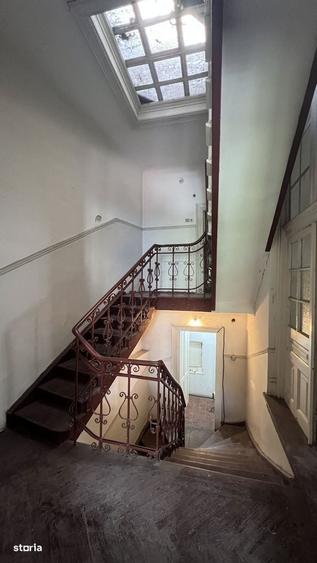 Casă cu 4 camere în Batistei