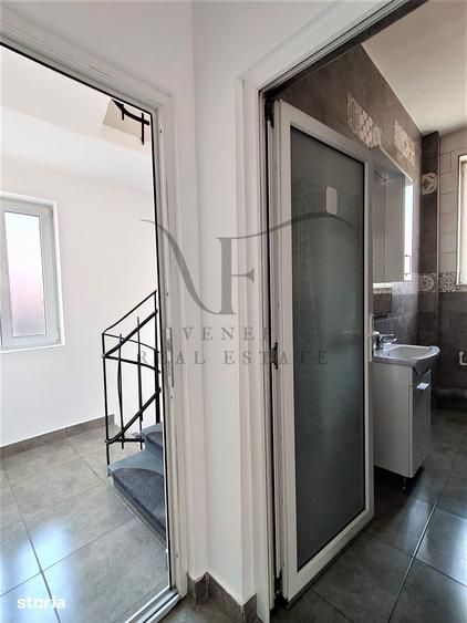 Casă cu 9 camere cu Teren 212 Mp în Eminescu