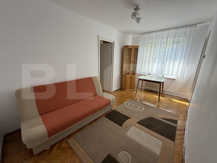 Apartament cu 2 camere semidecomandat, mobilat în Micro 14