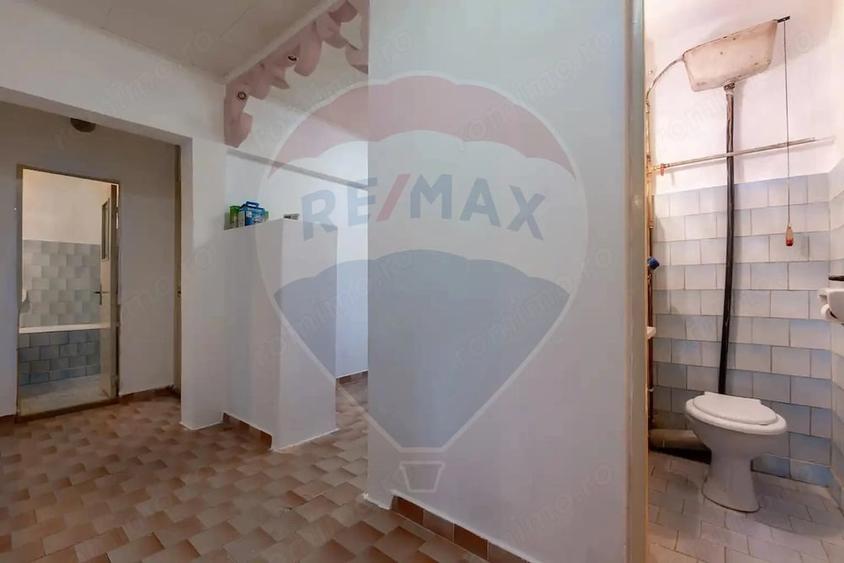 Apartament cu 3 camere decomandat în Central