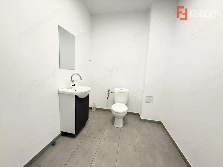 Spațiu comercial, de 100 mp, în Săcălaz