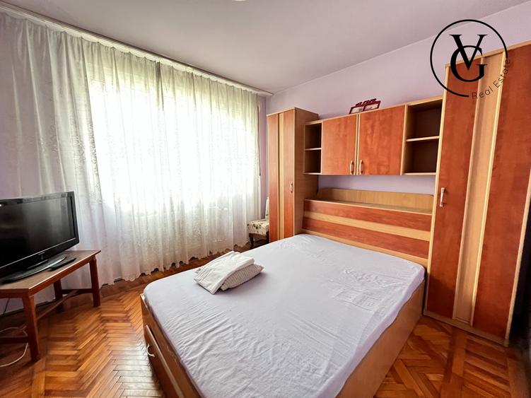 Apartament cu 3 camere semidecomandat, mobilat în Grivița
