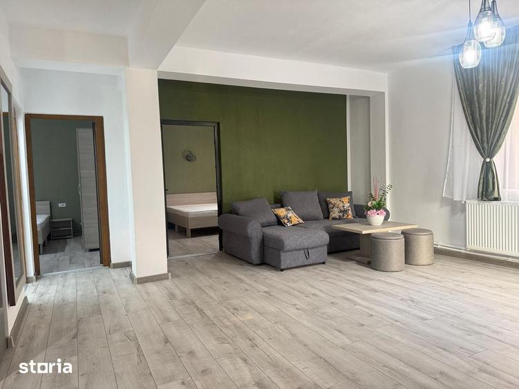 Apartament cu 3 camere în Răzvad