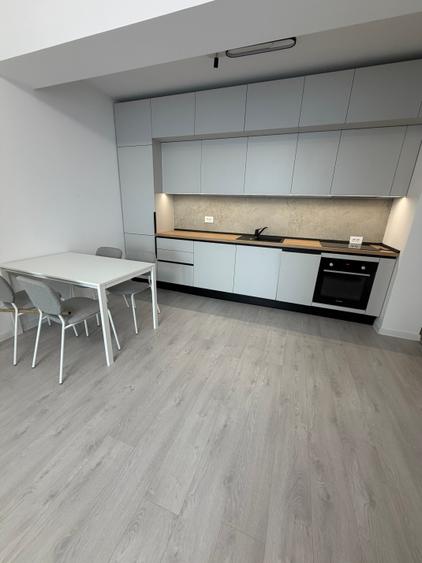 Apartament cu 2 camere semidecomandat în Grozăvești