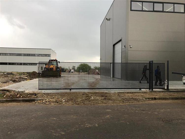 Spațiu industrial, de 1,250 mp, în Chiajna