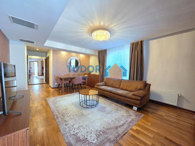 Apartament cu 3 camere semidecomandat în Șoseaua Nordului
