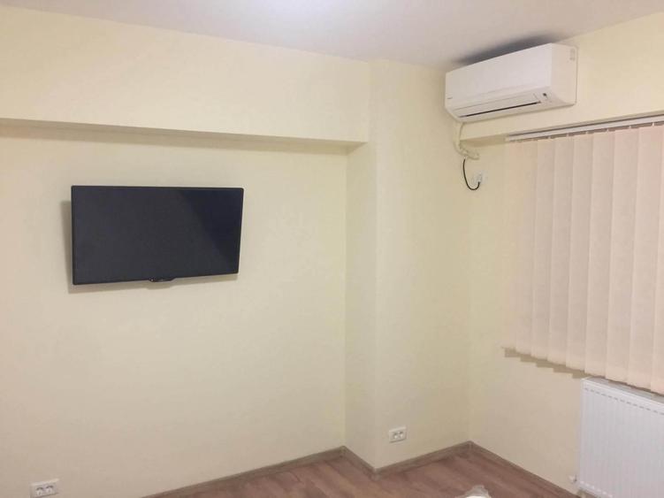 Apartament cu 2 camere decomandat în Berceni