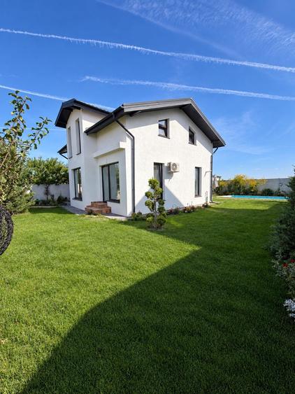 Casă individuală cu 4 camere cu Teren 400 Mp în Berceni