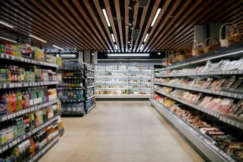 Spațiu comercial, de 56.650001525879 mp, în Semicentral