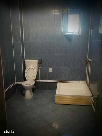 Casă cu 3 camere cu Teren 250 Mp în Central