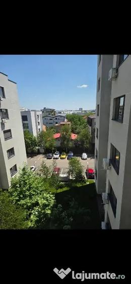 Apartament cu 2 camere decomandat în Progresul
