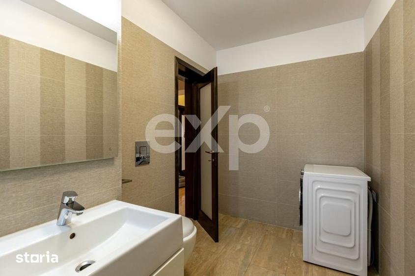 Casă cu 5 camere cu Teren 254 Mp în Bistrița Lac