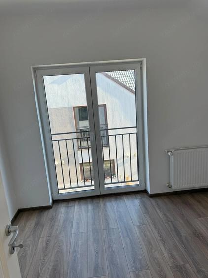 Casă cu 4 camere cu Teren 375 Mp în Central
