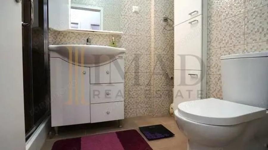 Apartament cu 3 camere în Periferie